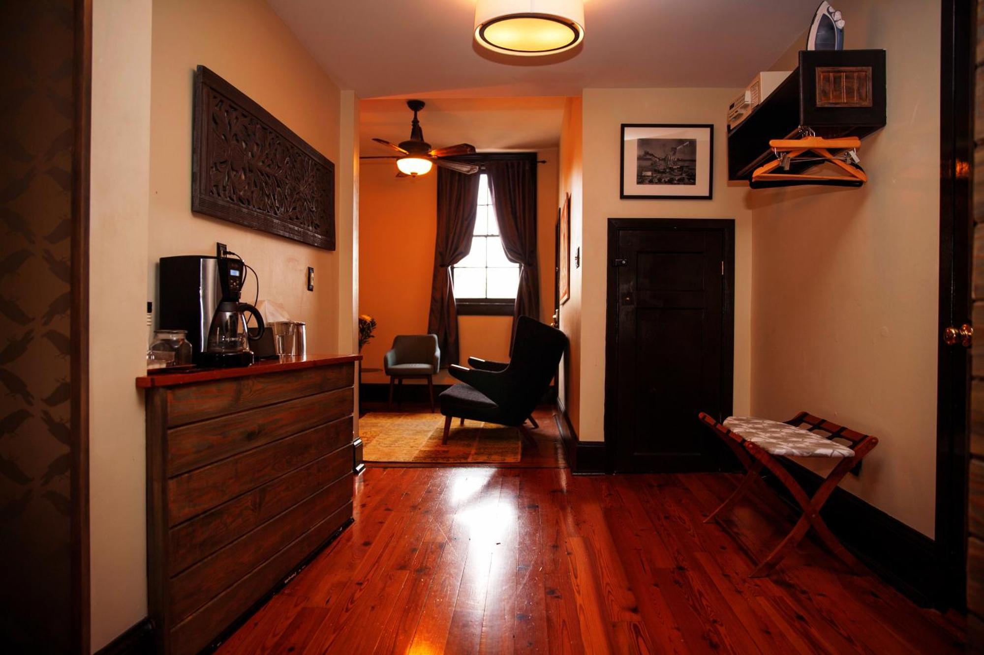 Royal Street Inn & Bar La Nouvelle-Orléans Chambre photo